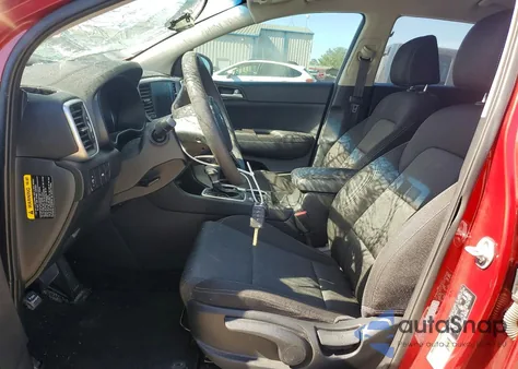 2020 Kia Sportage Lx z USA, uszkodzony, nr VIN KNDPM3AC1L7642431